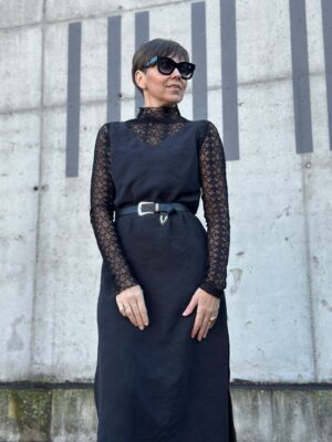 Midi sukienka bez rękawów  ♥ VICTORIA czarna modal z wiskozą